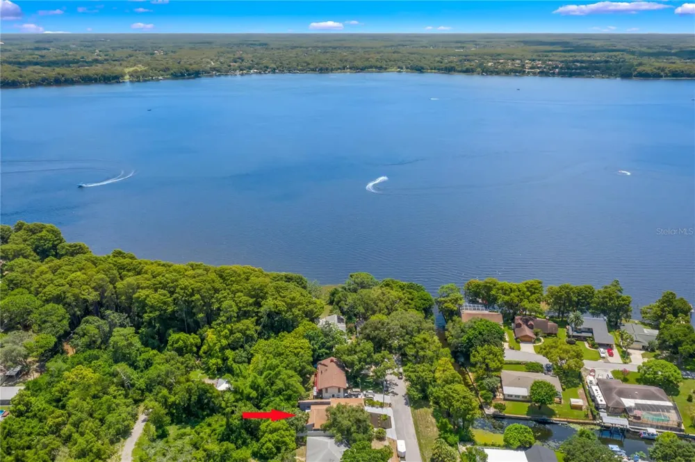 1435 WEGMANN DRIVE Tarpon Springs, FL 34689