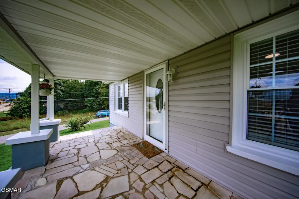 359 Old Knoxville Highway Newport, TN 37821