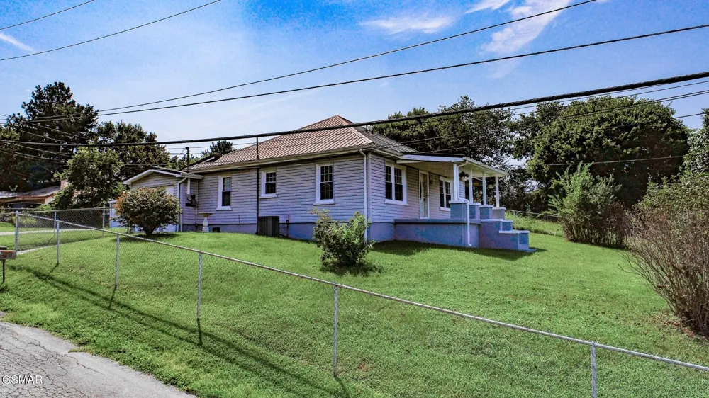 359 Old Knoxville Highway Newport, TN 37821