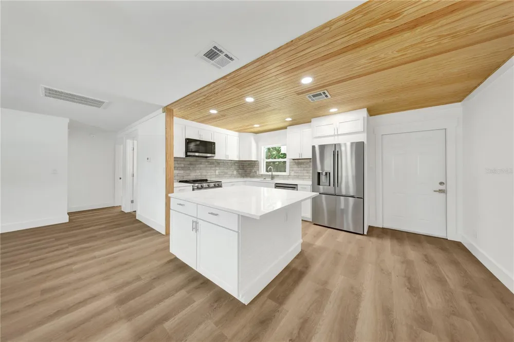 2264 WINCHESTER DRIVE Dunedin, FL 34698