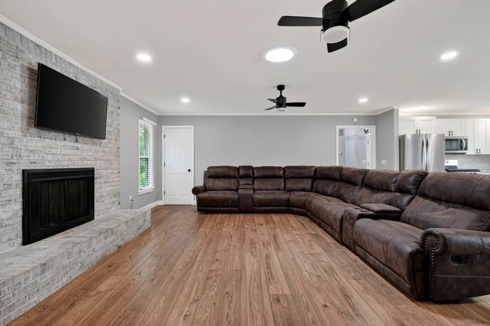 2727 Old Salem Dr Cookeville, TN 38506