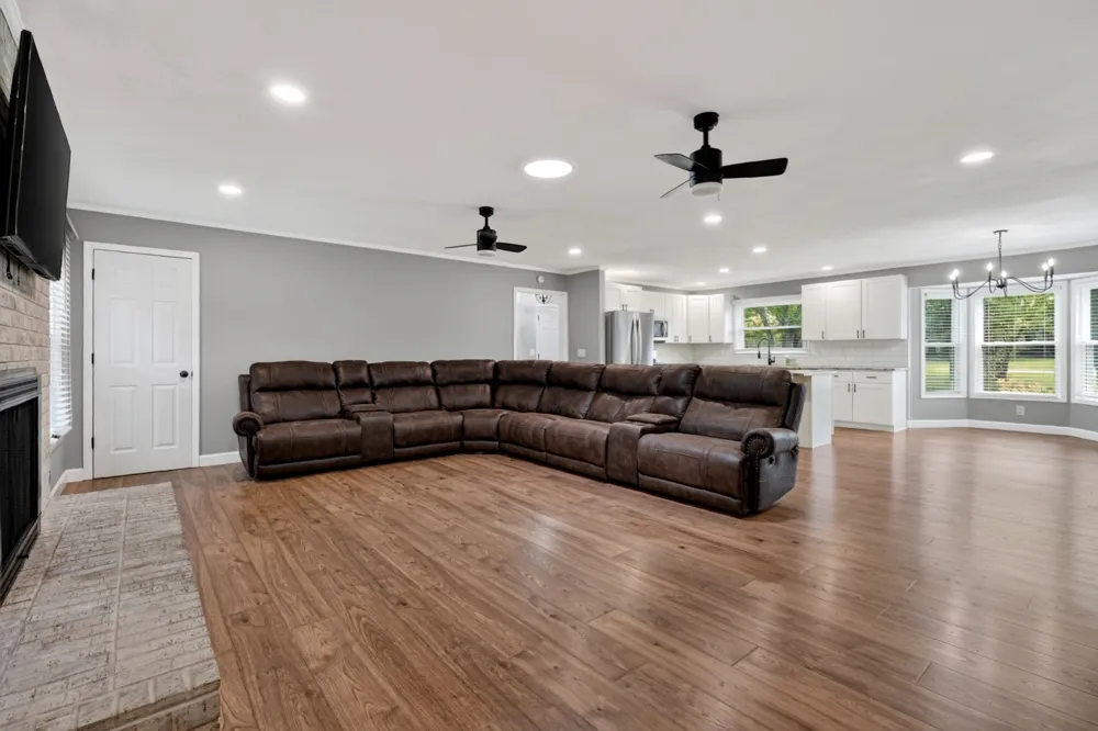 2727 Old Salem Dr Cookeville, TN 38506