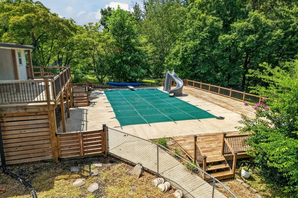 2727 Old Salem Dr Cookeville, TN 38506
