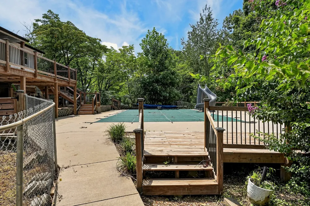 2727 Old Salem Dr Cookeville, TN 38506