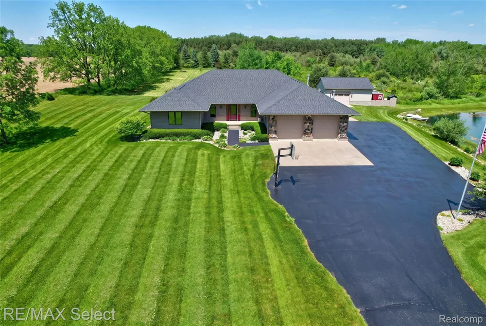 9120 RAY ROAD Gaines Township, MI 48436