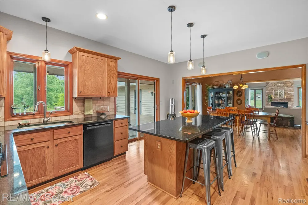 9120 RAY ROAD Gaines Township, MI 48436