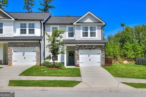 5326 Nikki WAY