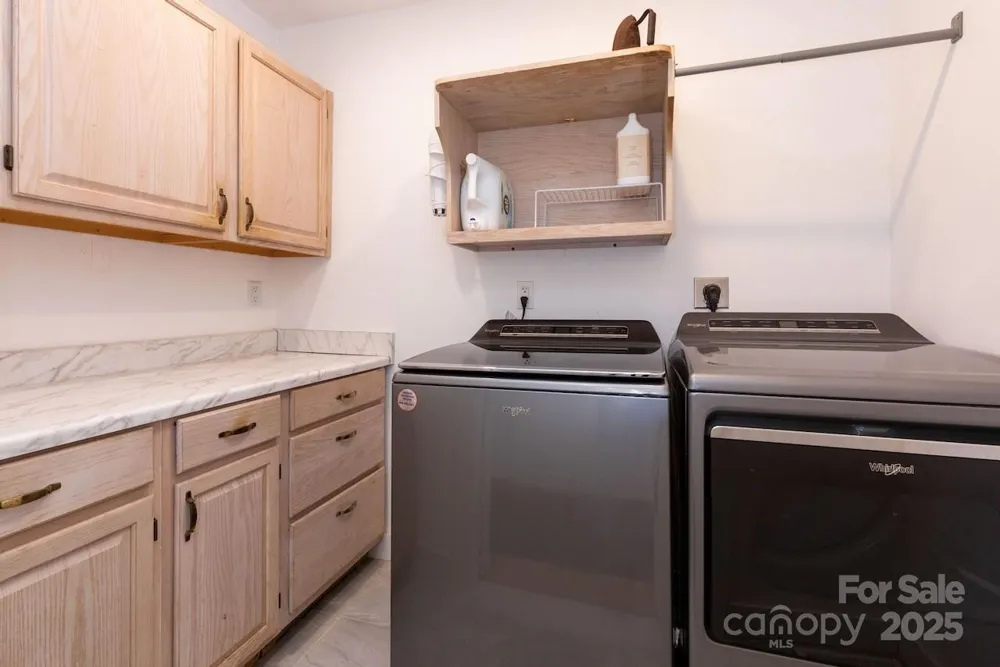 2888 Beaverdam Road Canton, NC 28716