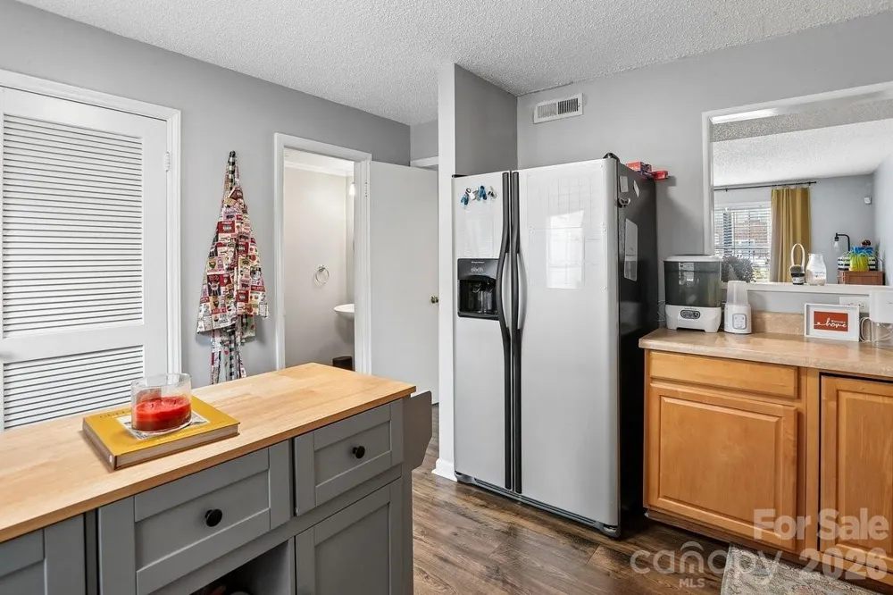 1300 Larchmont Place #303 Salisbury, NC 28144