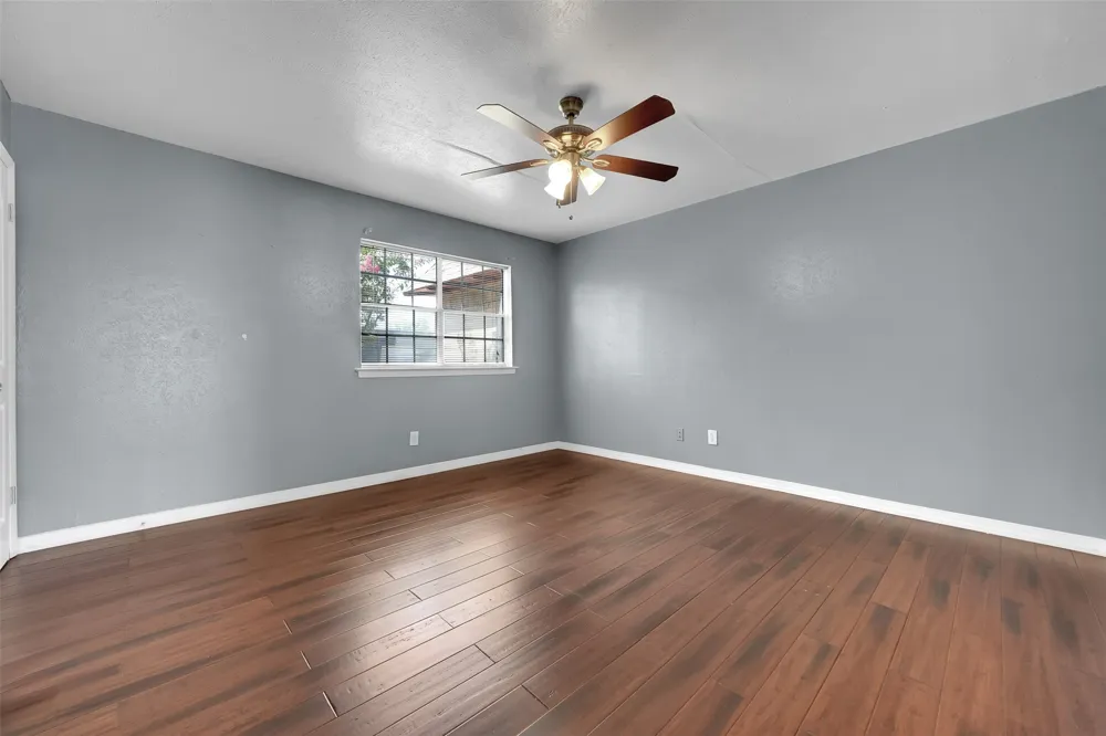 1817 E Grauwyler Road #158 Irving, TX 75061