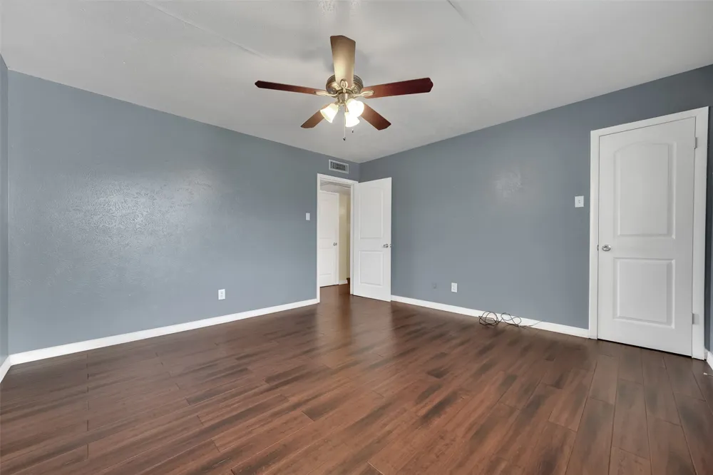 1817 E Grauwyler Road #158 Irving, TX 75061