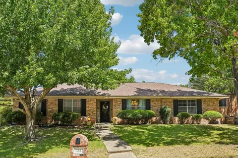 335 Robin Hill Lane