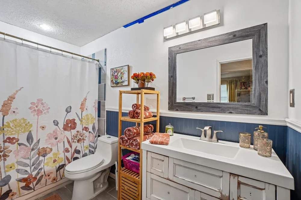 335 Robin Hill Lane Duncanville, TX 75137