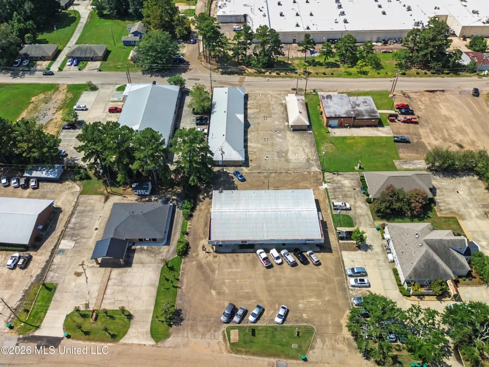 1405 Aston Avenue Mccomb, MS 39648
