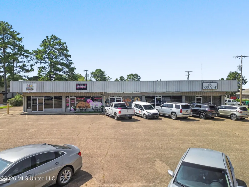 1405 Aston Avenue Mccomb, MS 39648