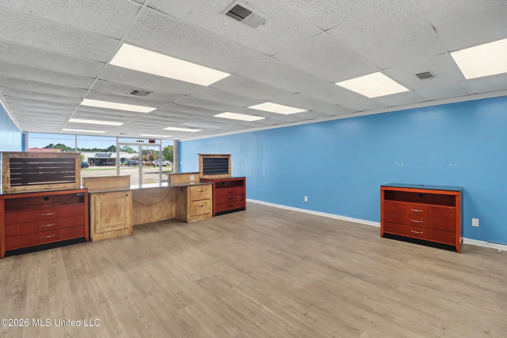 1405 Aston Avenue Mccomb, MS 39648