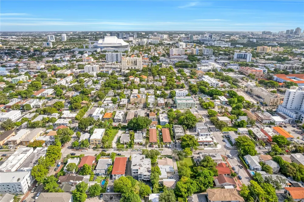 1324 SW 5th St Miami, FL 33135