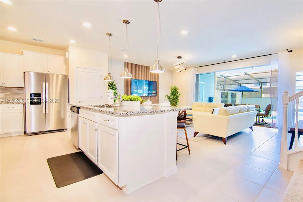 3850 Lana AVE Davenport, FL 33897