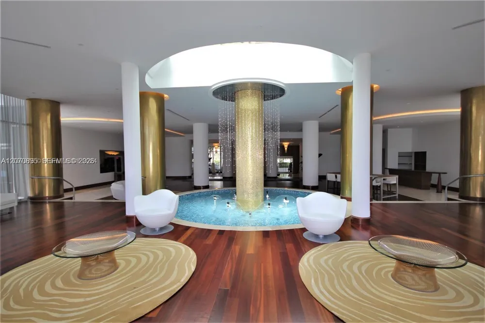 5151 Collins Ave #826 Miami Beach, FL 33140