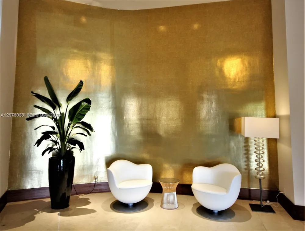 5151 Collins Ave #826 Miami Beach, FL 33140