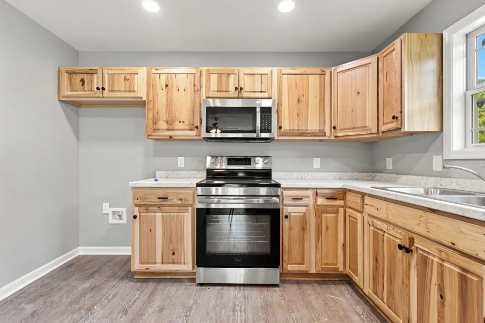 105 N B St Hillsboro, TN 37342
