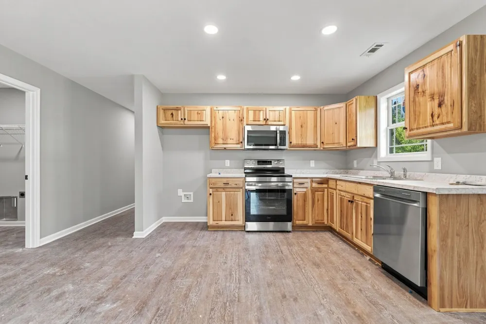 105 N B St Hillsboro, TN 37342