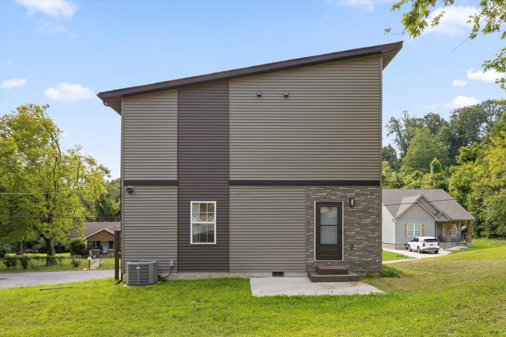 3915 Meadow Lane Chattanooga, TN 37406