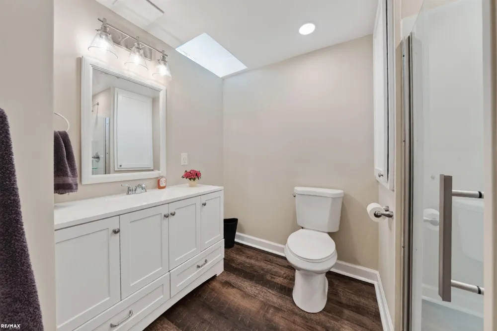 58773 Valley View Dr Drive Washington Township, MI 48094