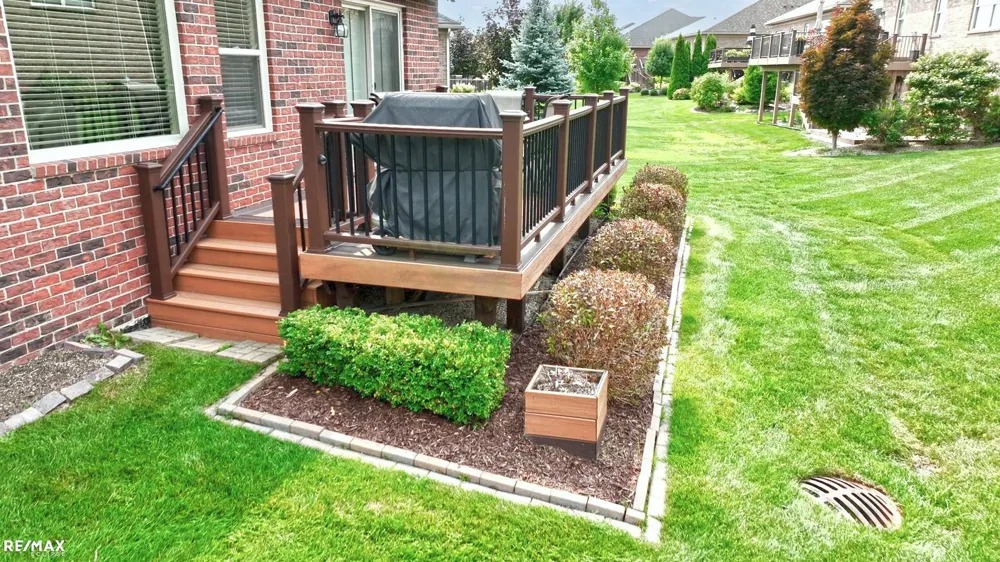 58773 Valley View Dr Drive Washington Township, MI 48094
