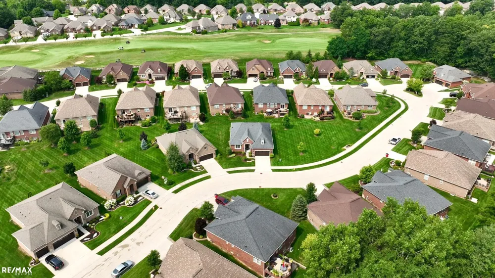 58773 Valley View Dr Drive Washington Township, MI 48094