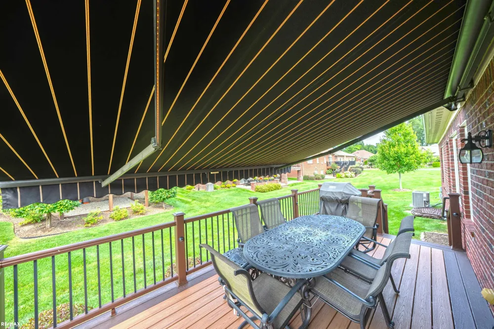 58773 Valley View Dr Drive Washington Township, MI 48094