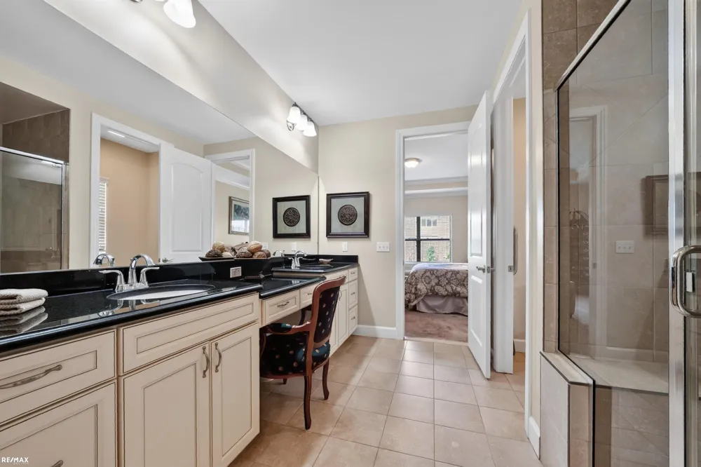 58773 Valley View Dr Drive Washington Township, MI 48094