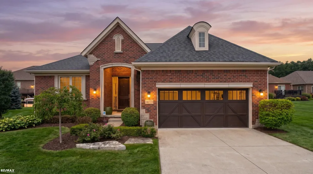 58773 Valley View Dr Drive Washington Township, MI 48094