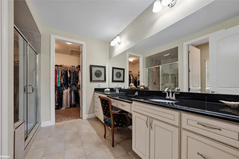 58773 Valley View Dr Drive Washington Township, MI 48094