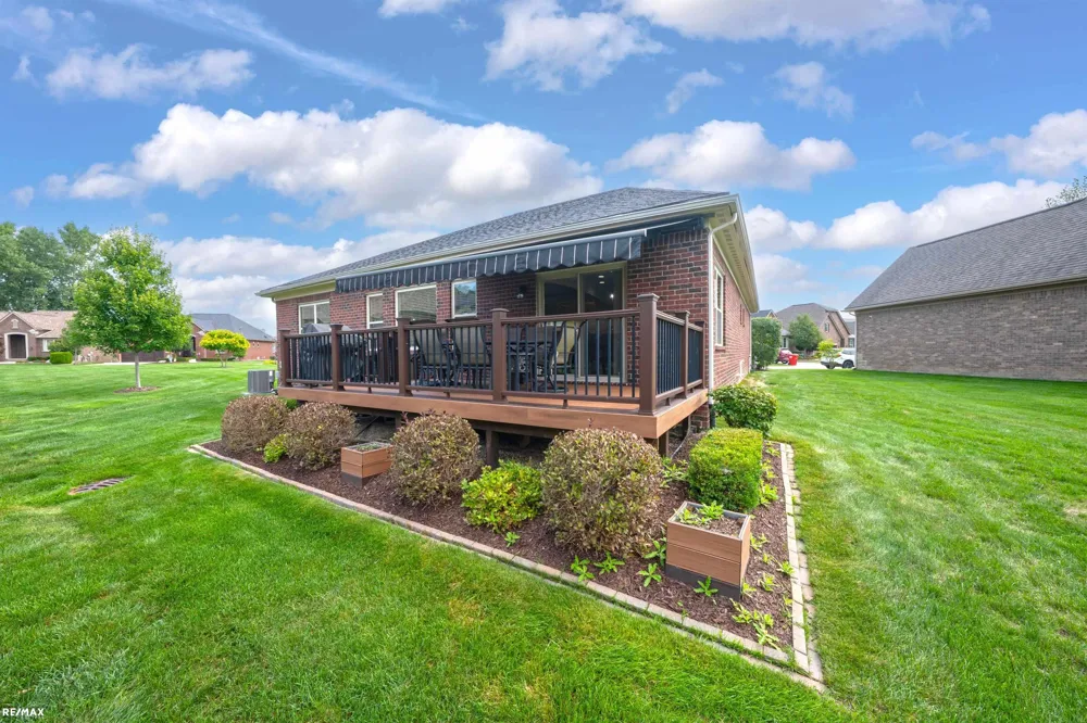 58773 Valley View Dr Drive Washington Township, MI 48094