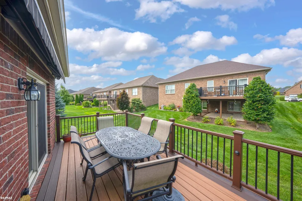 58773 Valley View Dr Drive Washington Township, MI 48094
