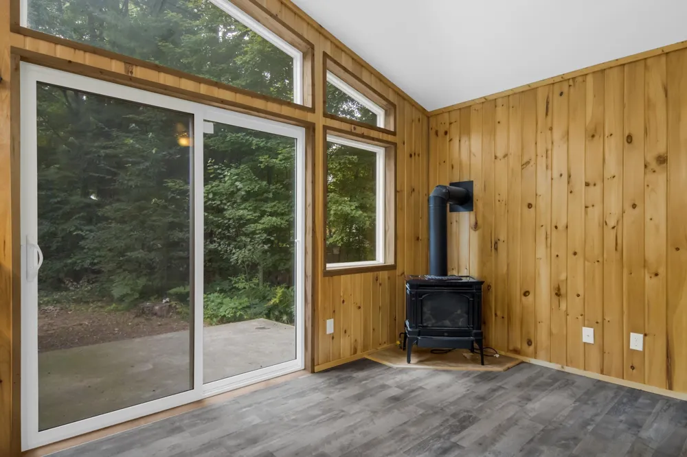 880 Cedar Trail Green Lake Township, MI 49643