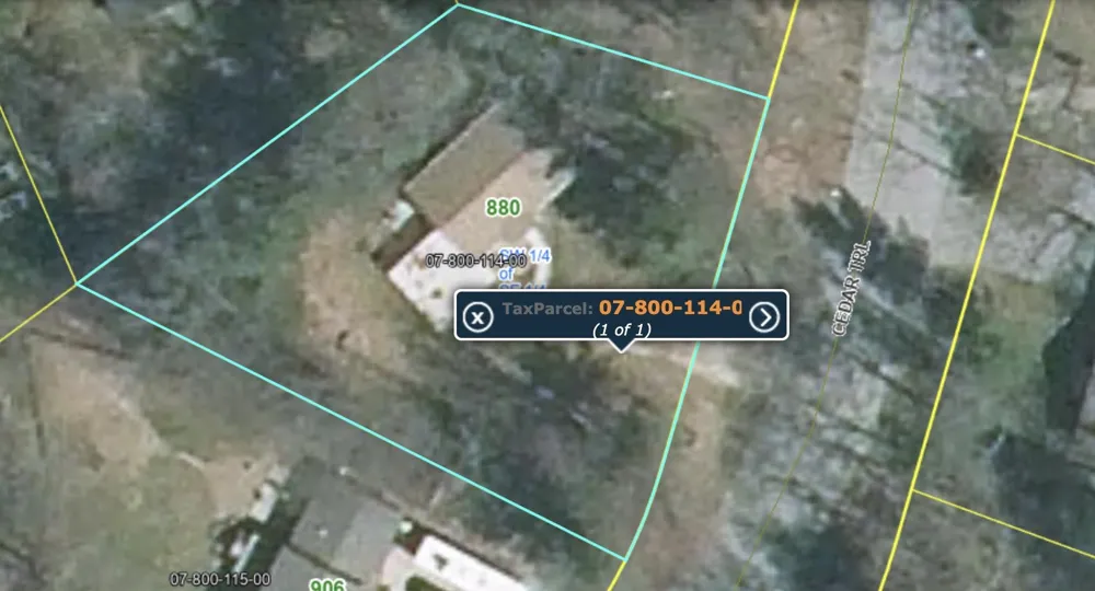 880 Cedar Trail Green Lake Township, MI 49643