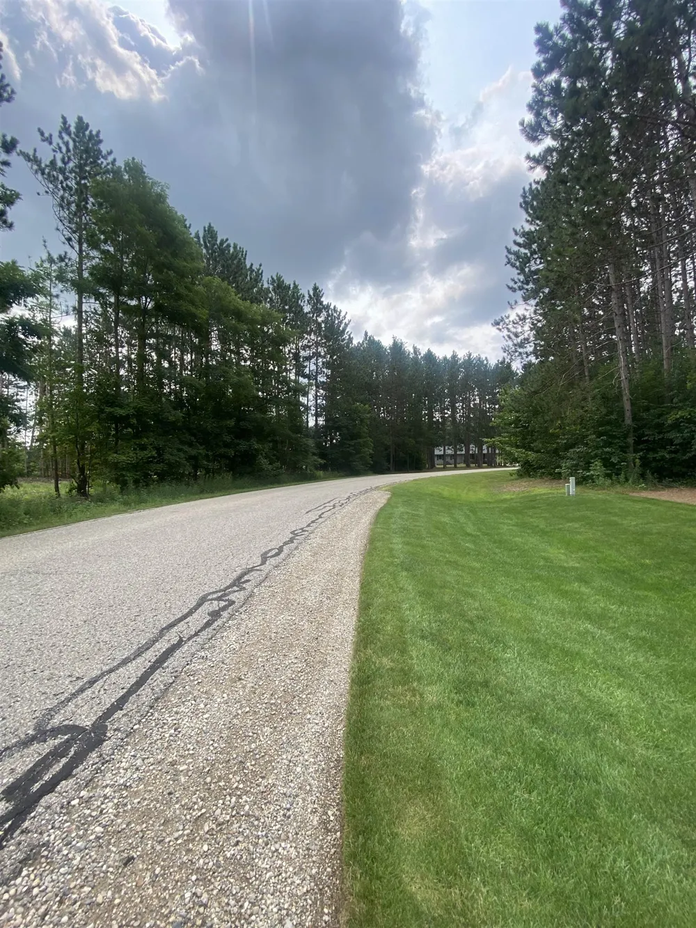 413 Maplebrooke Lane Haring Charter Township, MI 49601
