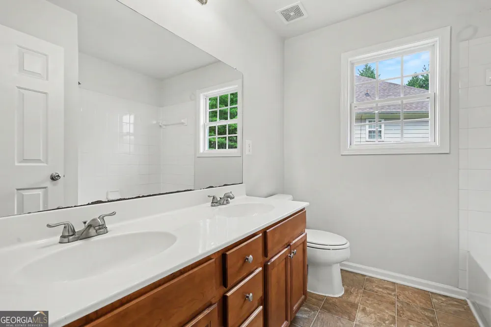 310 Haley CIR South Fulton, GA 30349