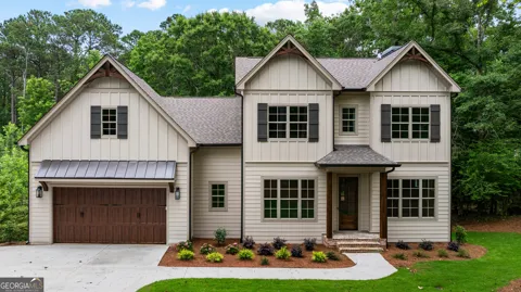 118 Sunny Point CIR