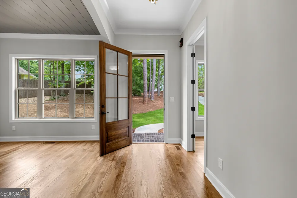 118 Sunny Point CIR LaGrange, GA 30240