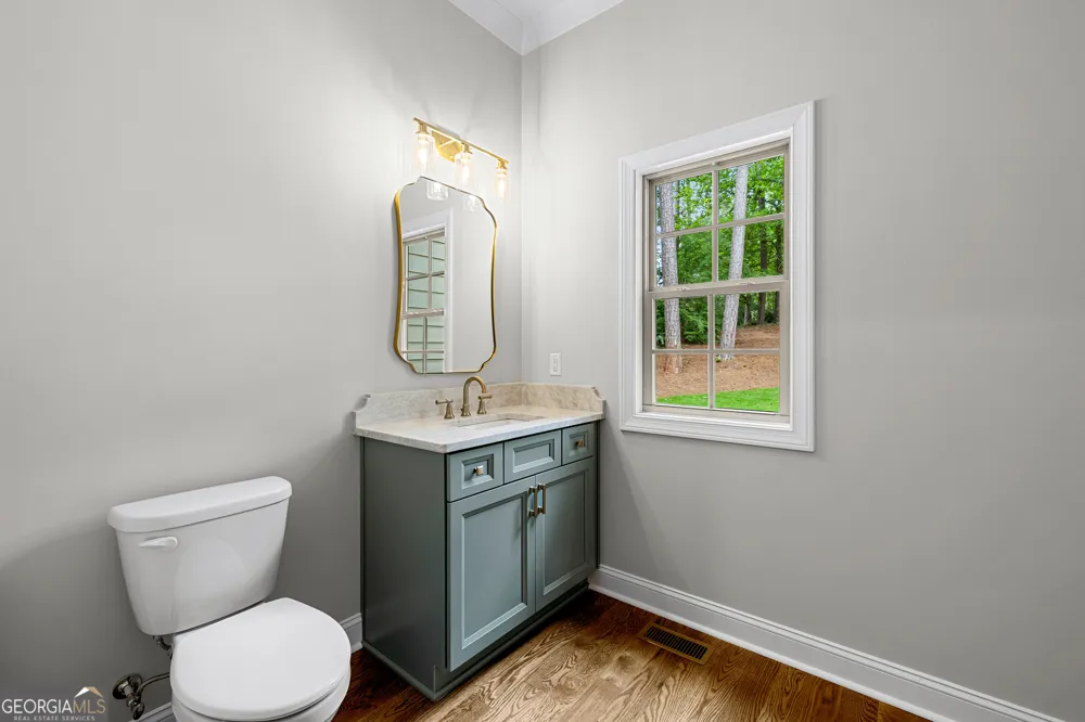 118 Sunny Point CIR LaGrange, GA 30240