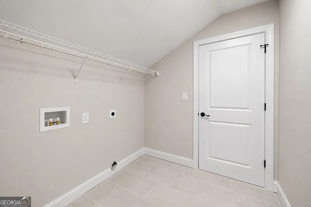 118 Sunny Point CIR LaGrange, GA 30240