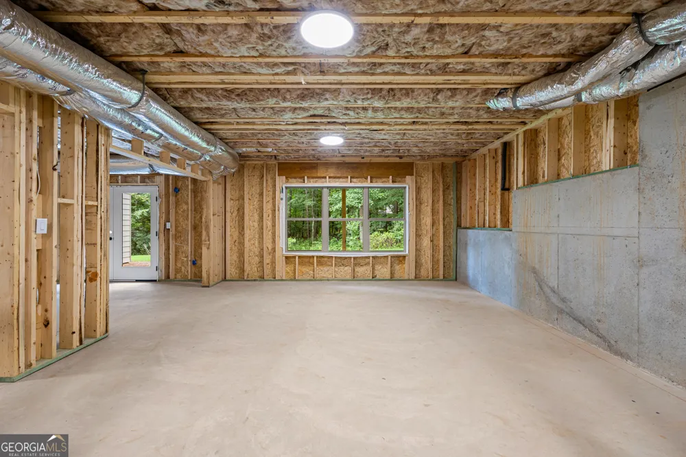 118 Sunny Point CIR LaGrange, GA 30240