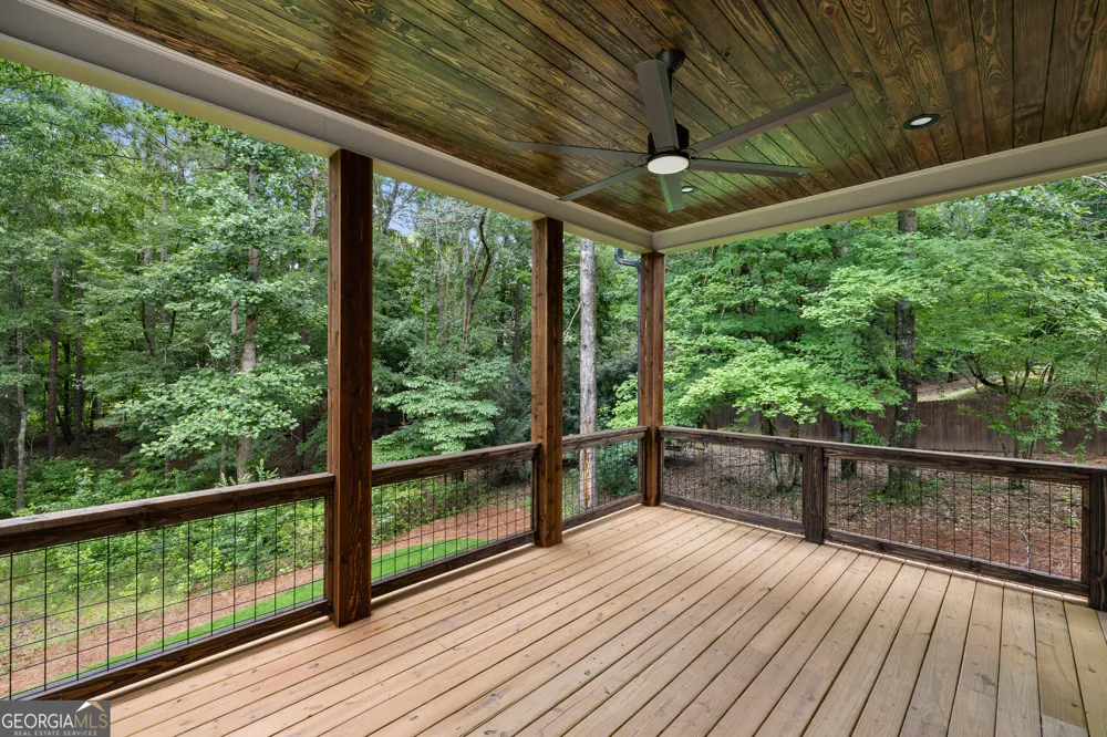 118 Sunny Point CIR LaGrange, GA 30240