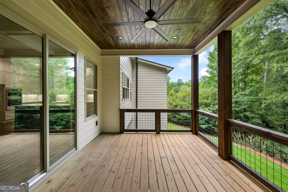 118 Sunny Point CIR LaGrange, GA 30240
