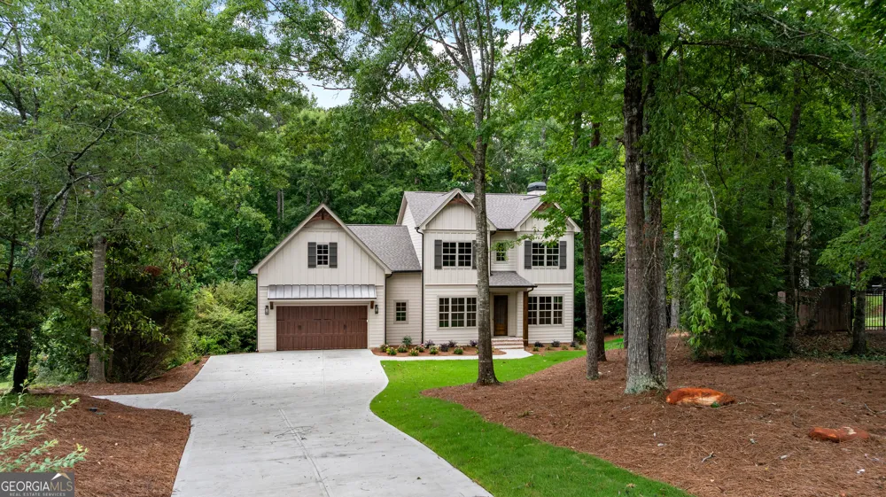118 Sunny Point CIR LaGrange, GA 30240