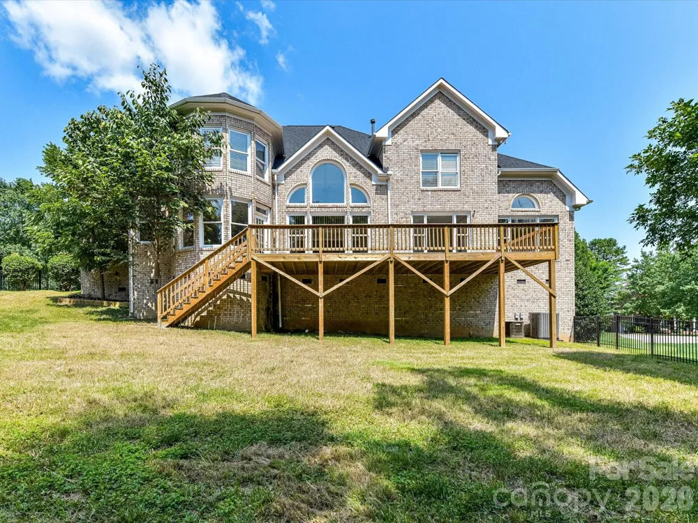 447 Three Greens Drive Huntersville, NC 28078