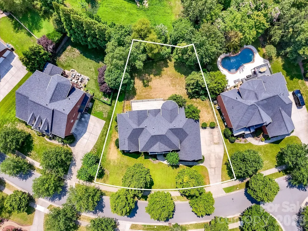 447 Three Greens Drive Huntersville, NC 28078